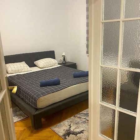 Lord'S Apartment Beograd Bagian luar foto