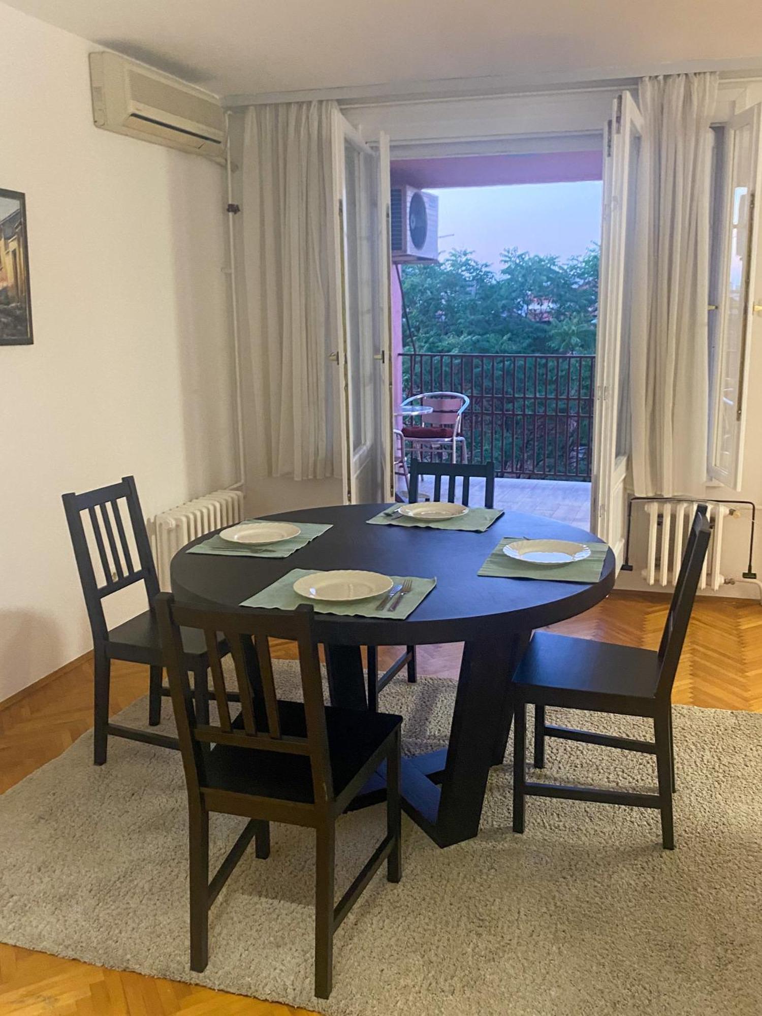 Lord'S Apartment Beograd Bagian luar foto