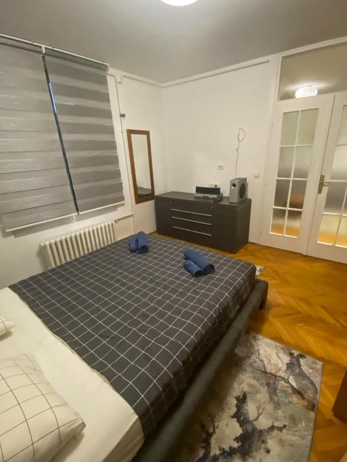 Lord'S Apartment Beograd Bagian luar foto