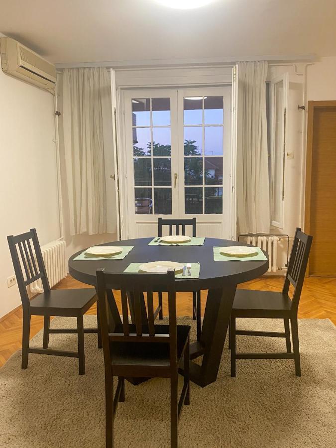 Lord'S Apartment Beograd Bagian luar foto